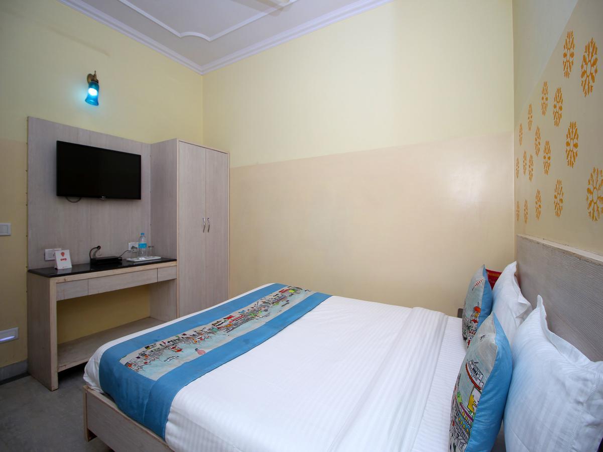 Oyo 1143 Hotel Rdb Palace Jaipur Ngoại thất bức ảnh