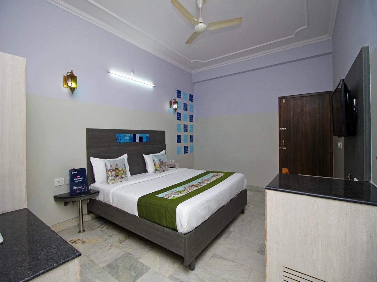 Oyo 1143 Hotel Rdb Palace Jaipur Ngoại thất bức ảnh