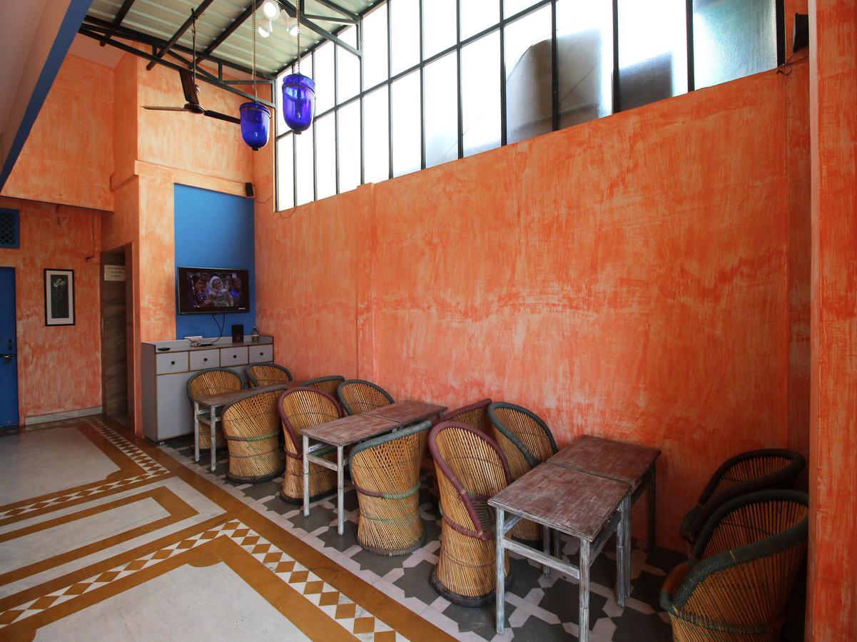 Oyo 1143 Hotel Rdb Palace Jaipur Ngoại thất bức ảnh